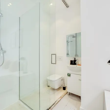 Apartment Alcantara Charm 3br Lisbon